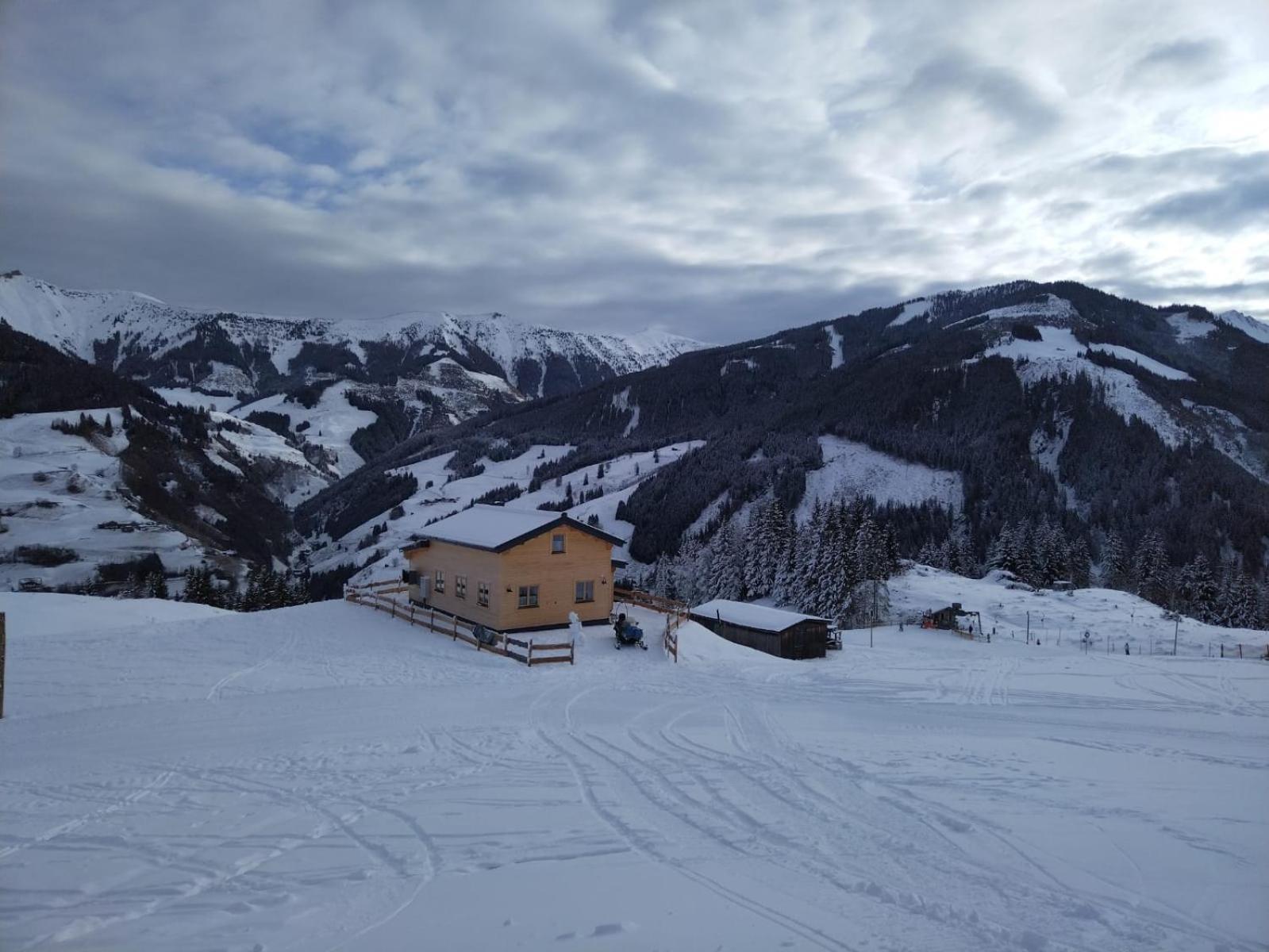 Lipphuette Top Lage Mit Traumhafter Aussicht Rauris Exterior photo